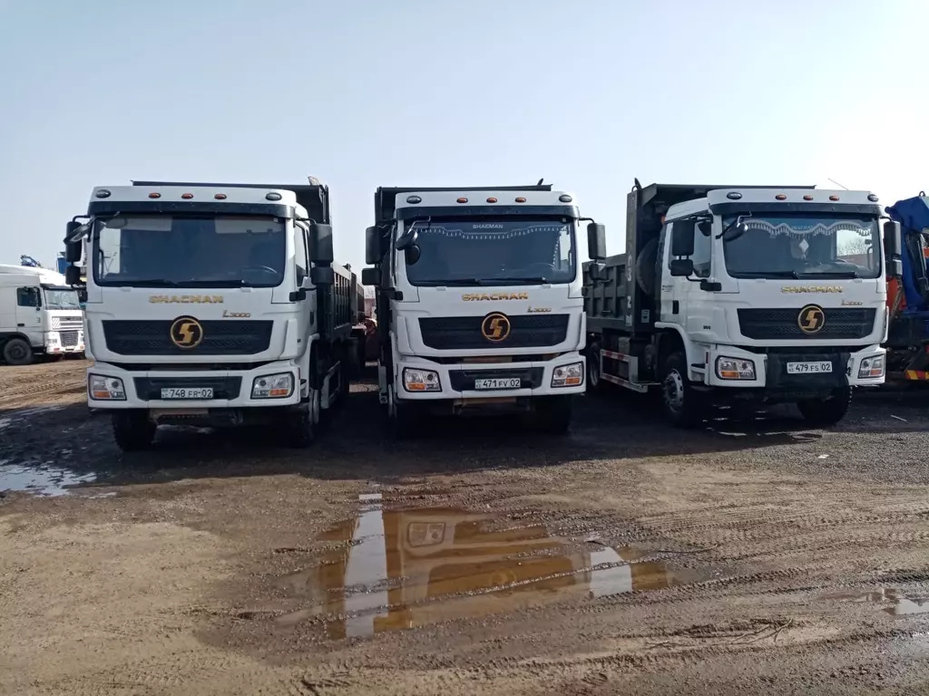 SHACMAN L3000, Самосвалы