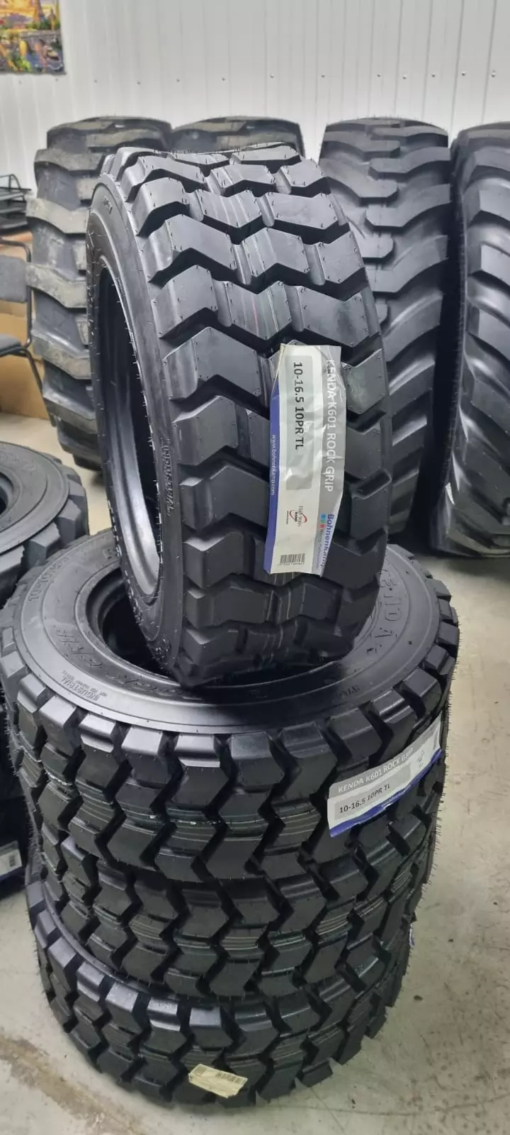 10-16.5 (270/65-16.5) 10PR KENDA K601 ROCK GRIP 135A2 TL