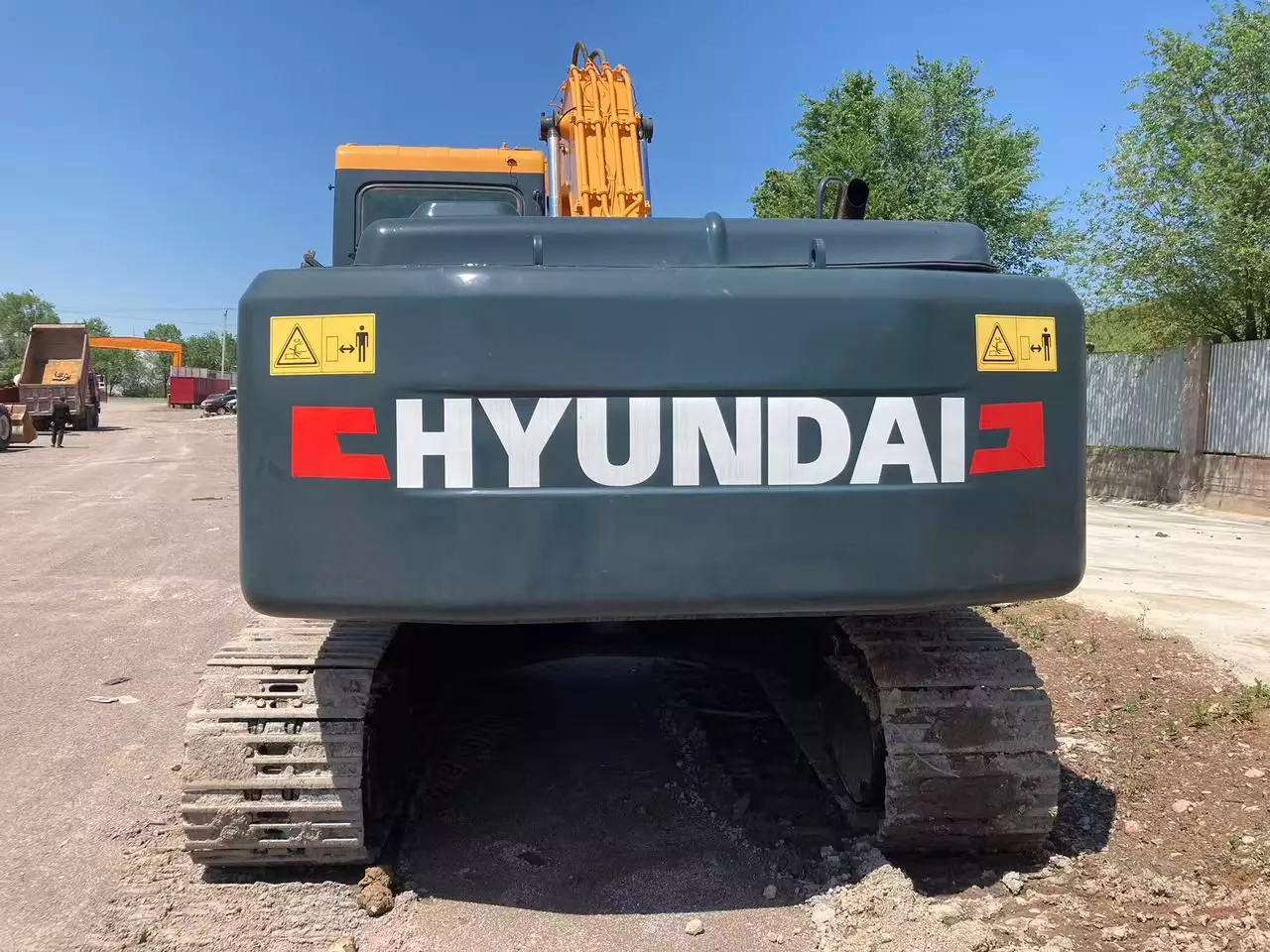 HYUNDAI