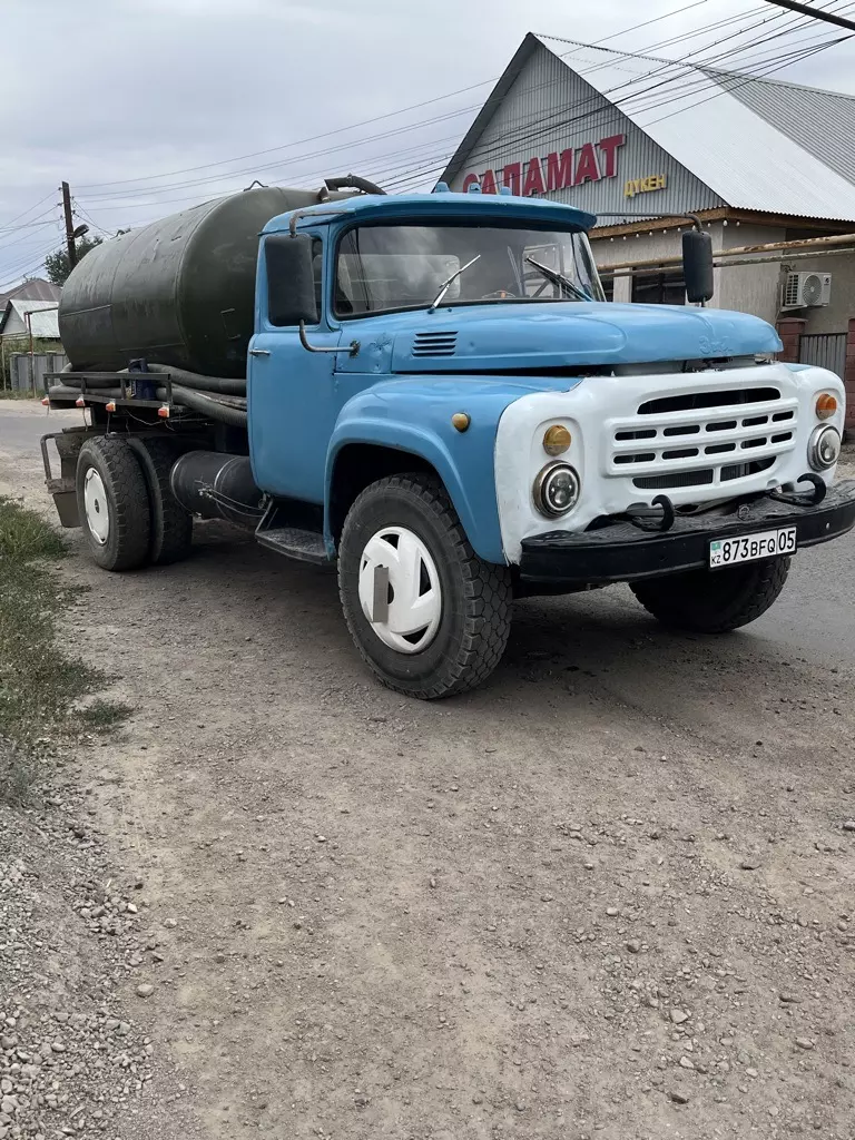 ЗИЛ-4331, Ассенизаторские машины