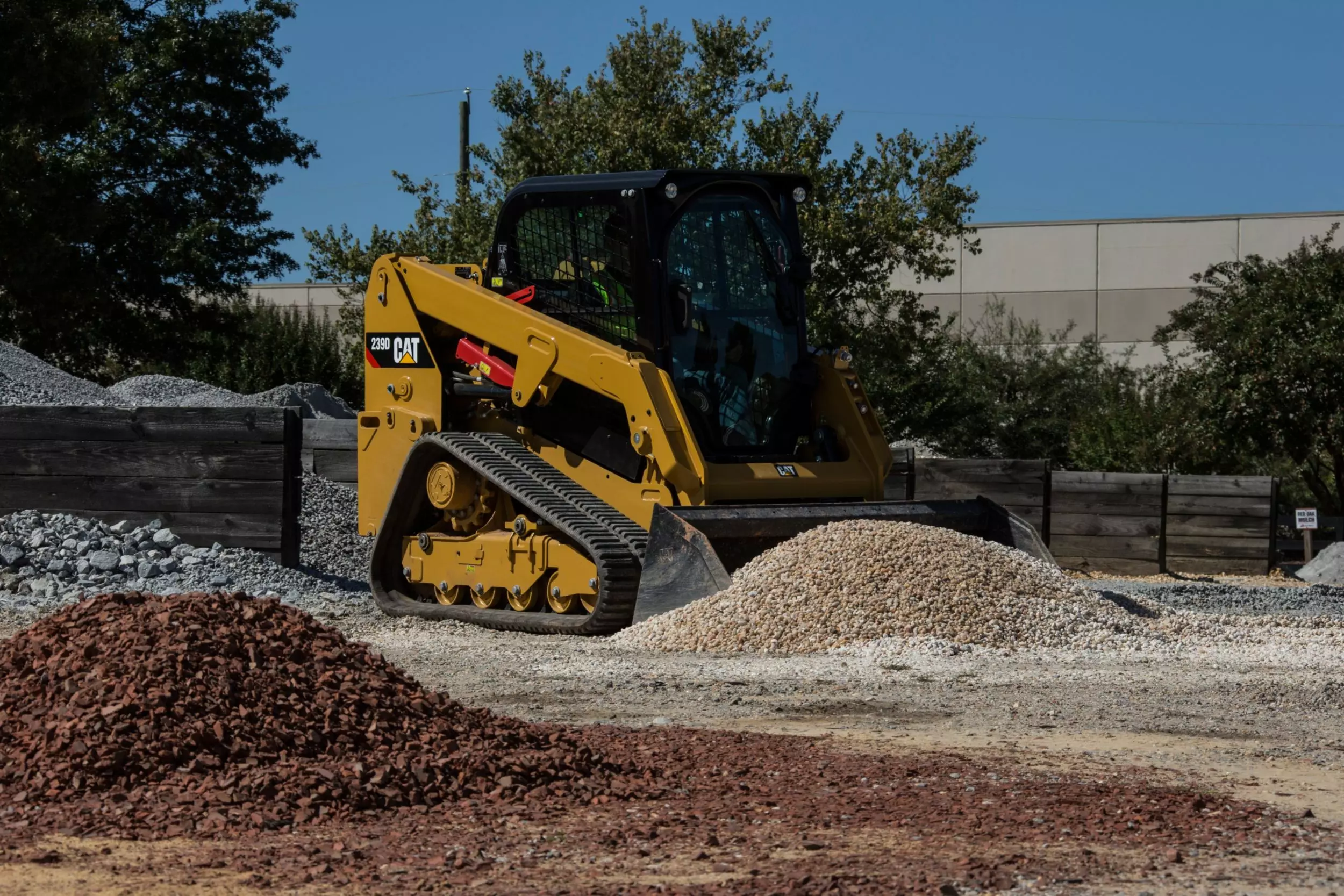 Caterpillar 239D, Мини-погрузчики