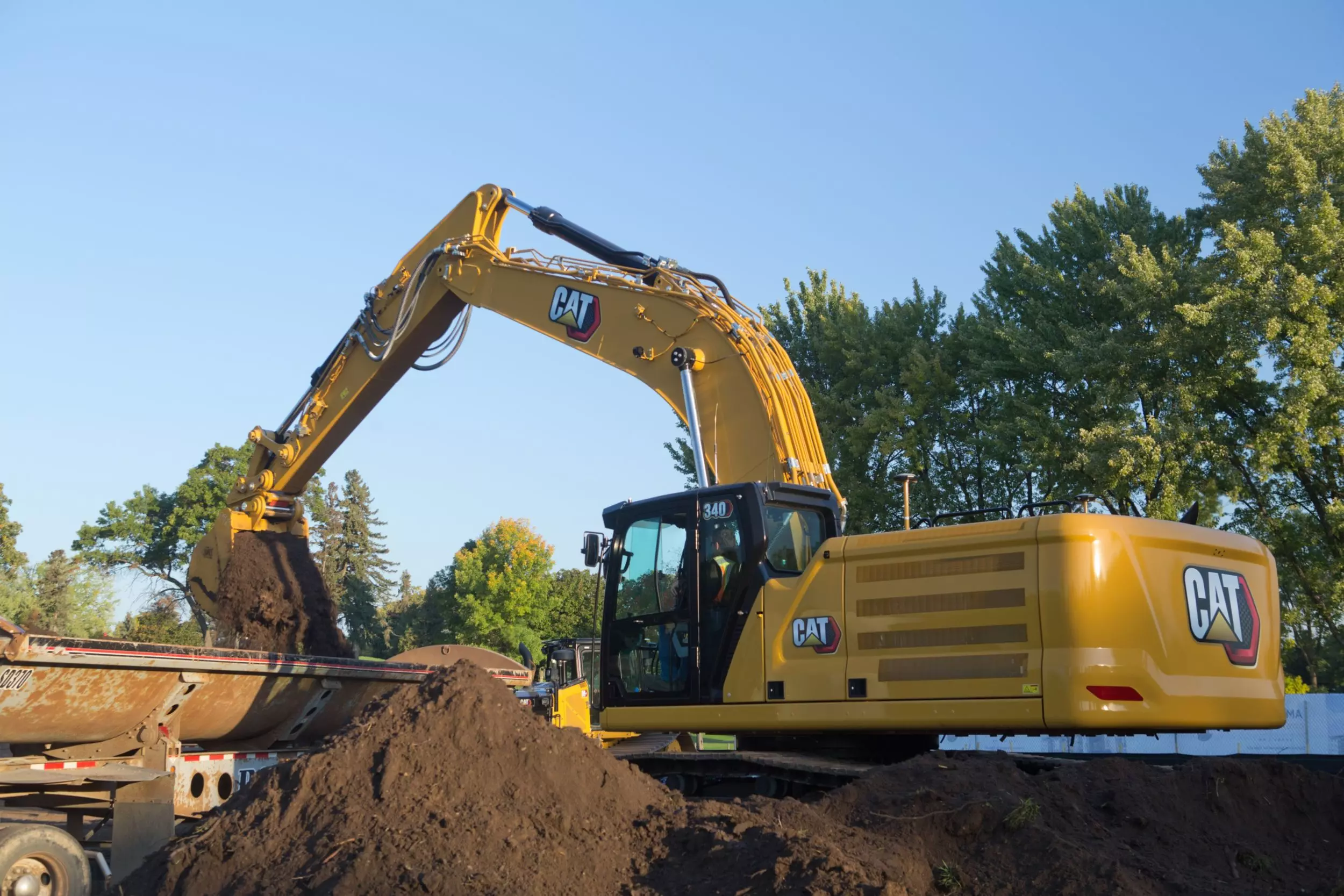 Caterpillar 340, Гусеничные экскаваторы