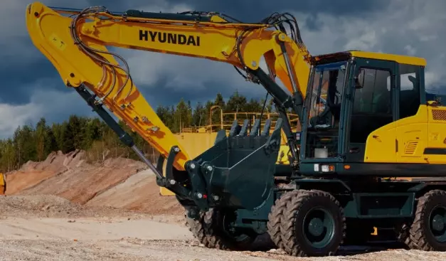 HYUNDAI