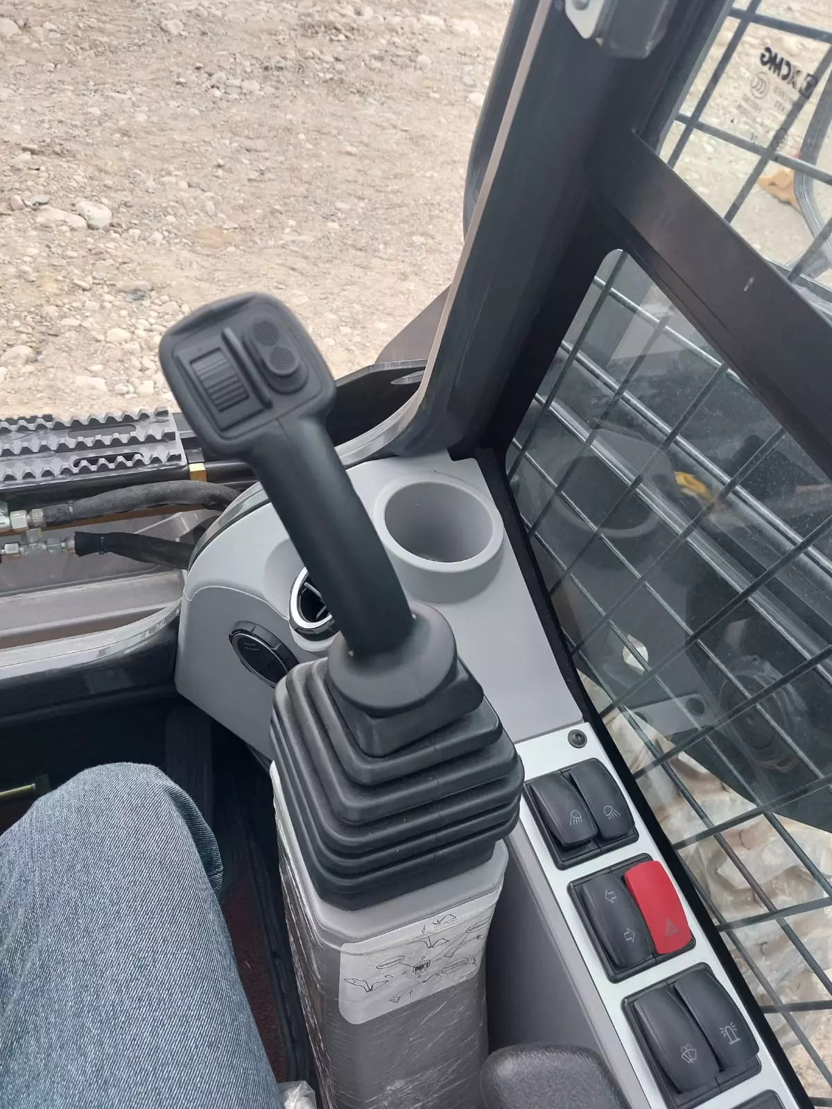 XCMG XC740K, Экскаваторы-погрузчики