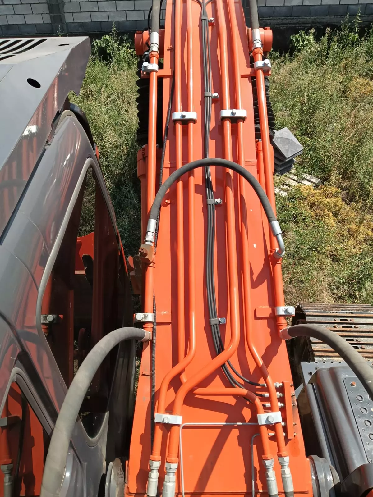 Hitachi ZX200, Экскаваторы-погрузчики