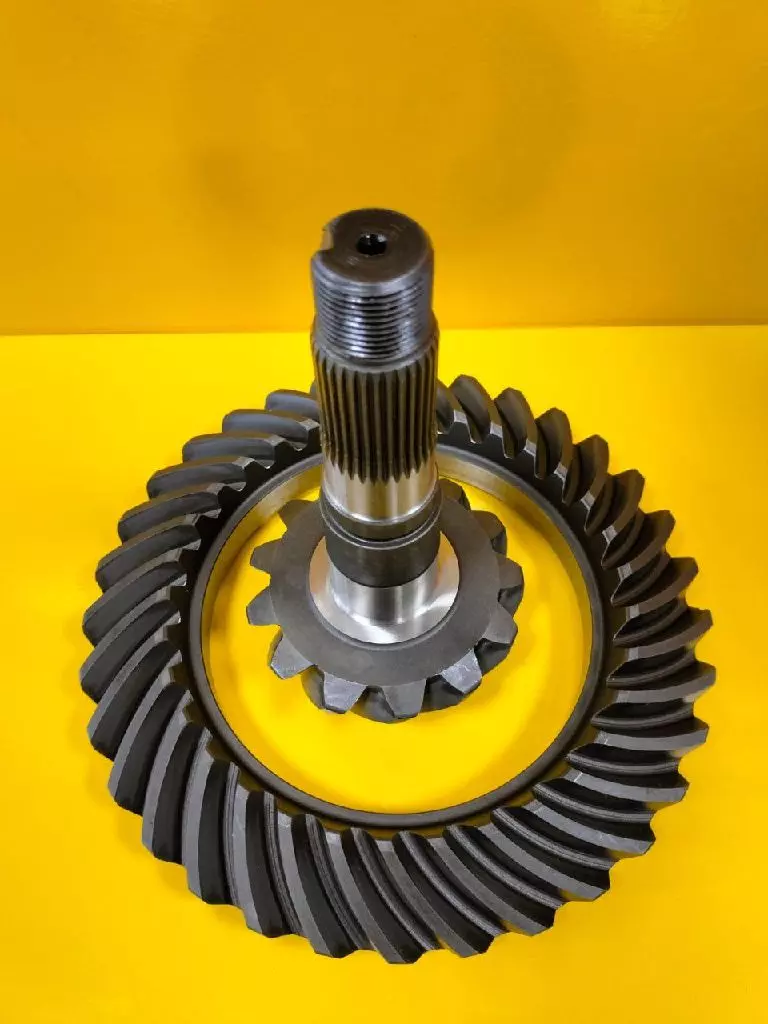 Главная пара 13/33 JCB 458/70260, 458/10140, 458/70246