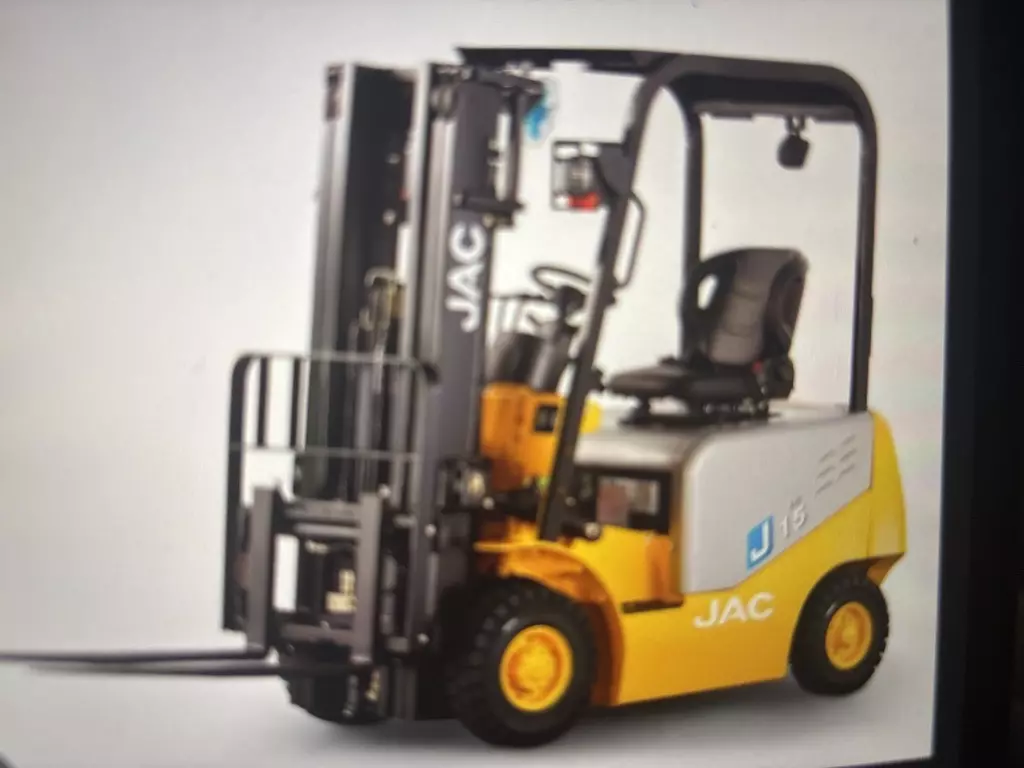 KOMATSU