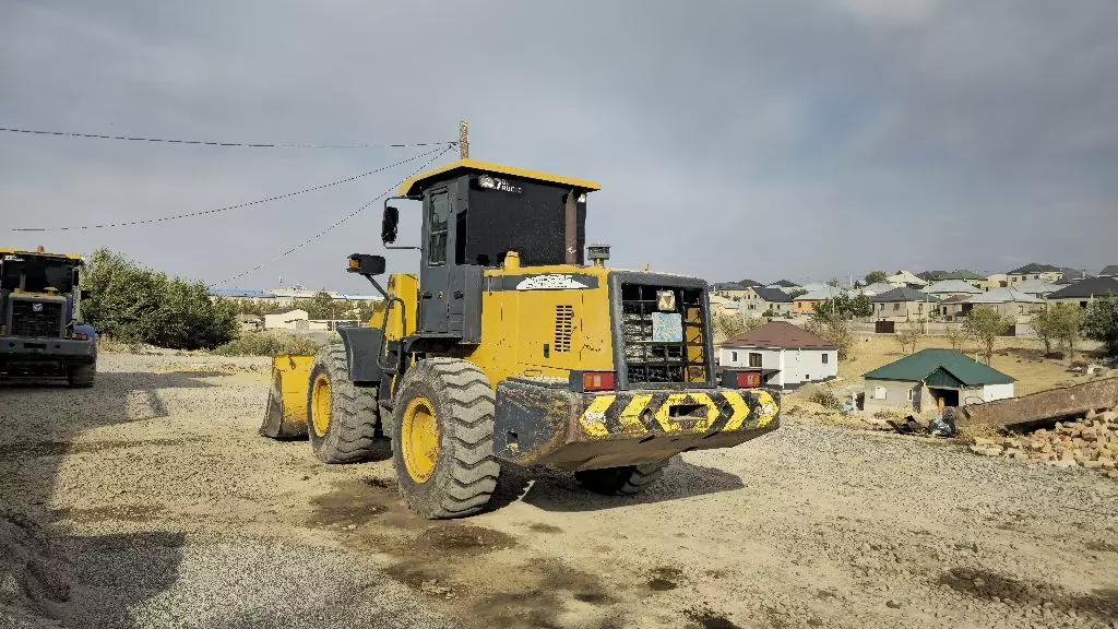 XCMG LW300F, Фронтальные погрузчики