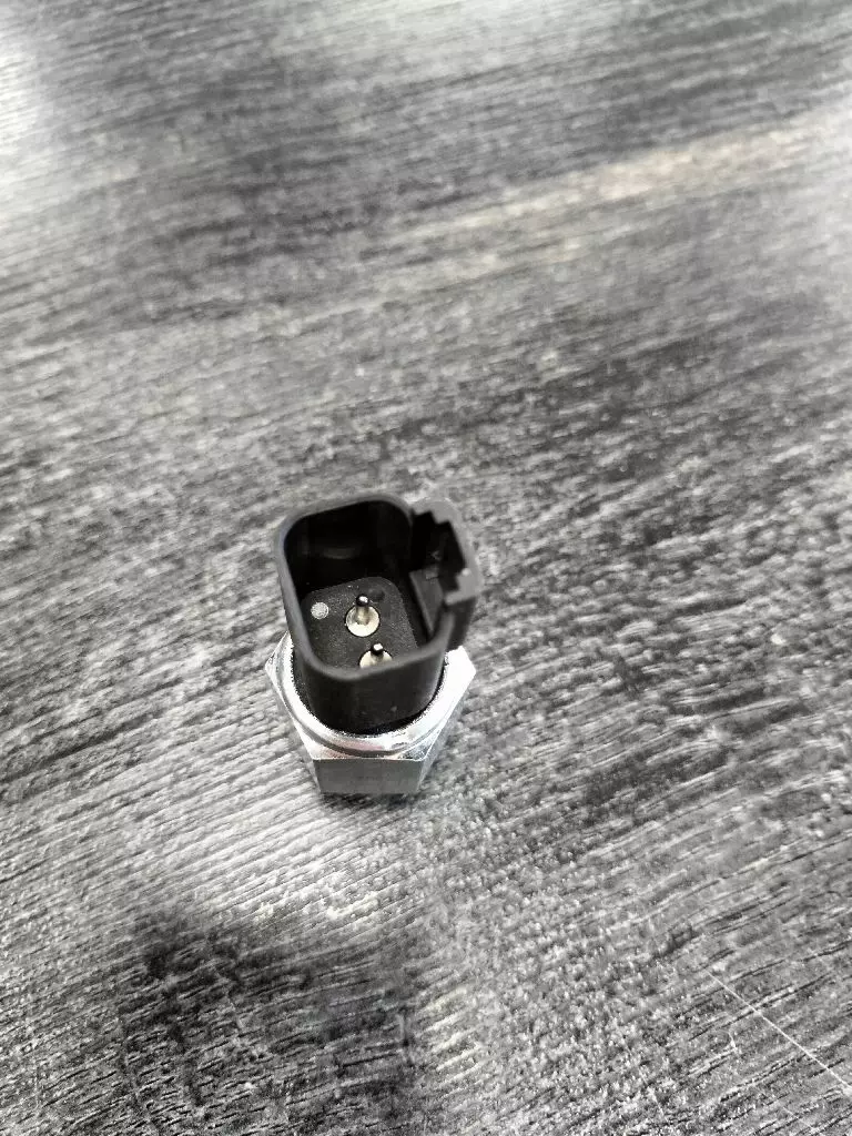 Датчик давления масла Perkins 2848A071