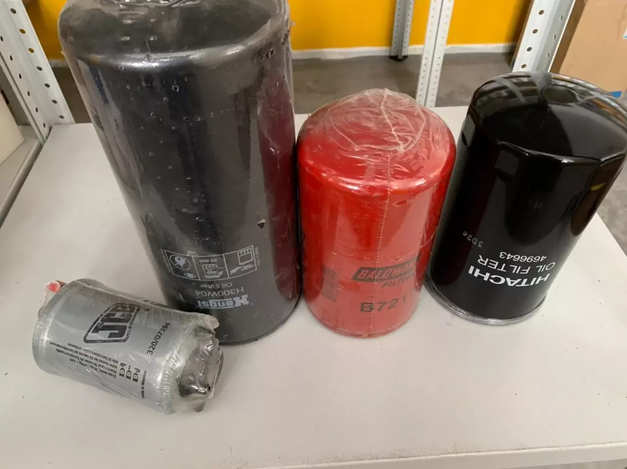 Фильтра JCB, Hengst, Baldwin, Hitachi, Sure Filter 320/07394
