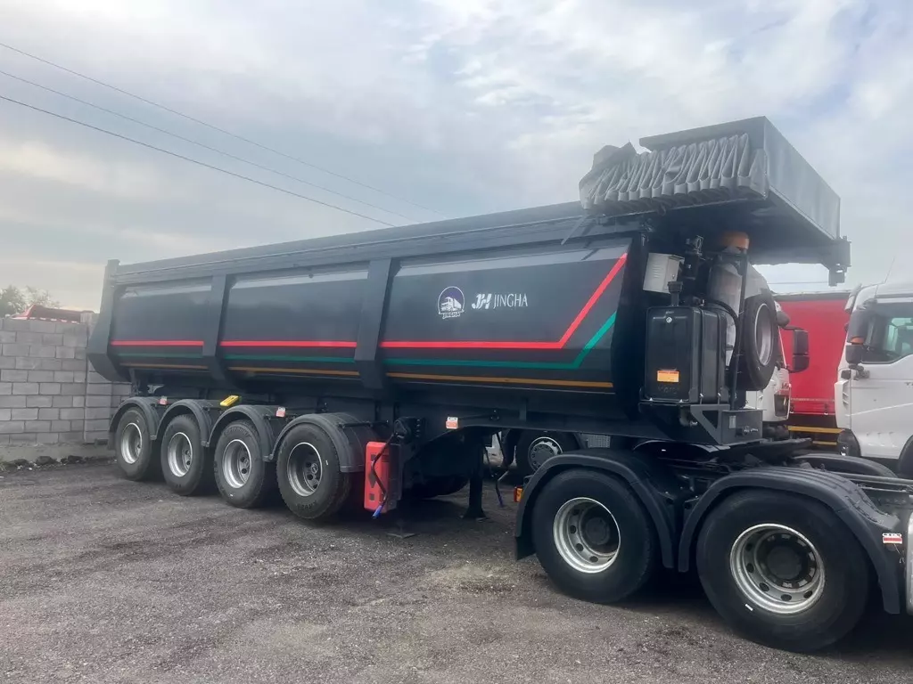 Fuwa FWT65, Изотермические полуприцепы