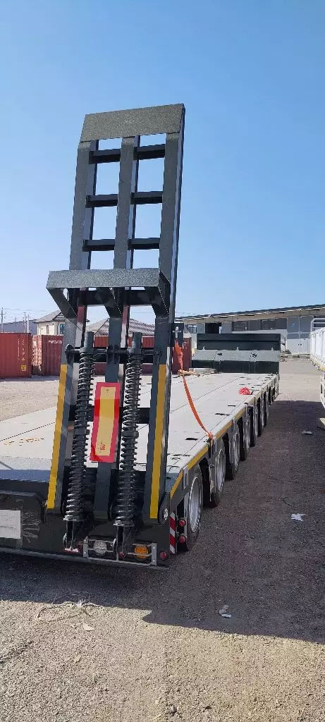 SHACMAN Х5000, Тралы