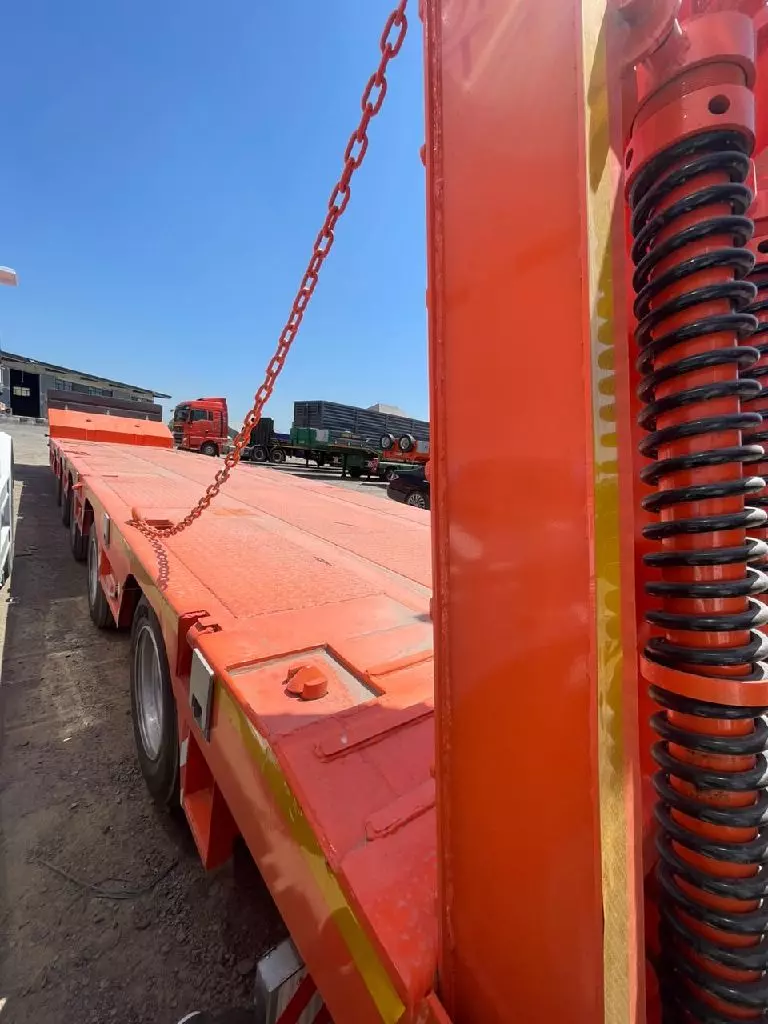 SHACMAN Х5000, Тралы