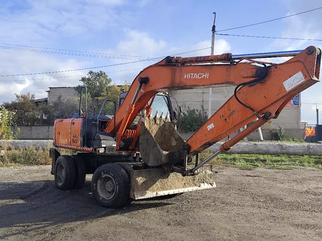 Hitachi ZAXIS 160, Колесные экскаваторы