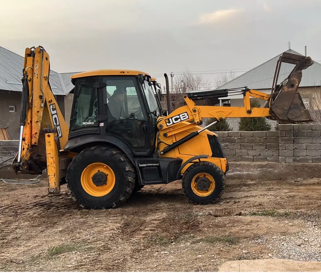 JCB