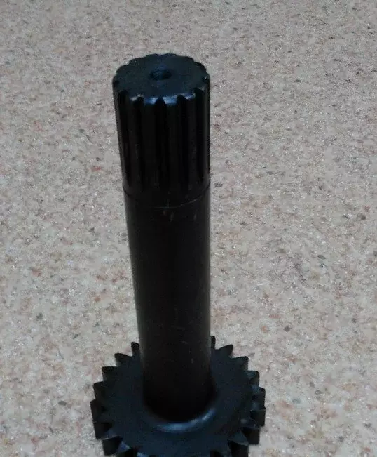 Вал 2043851
