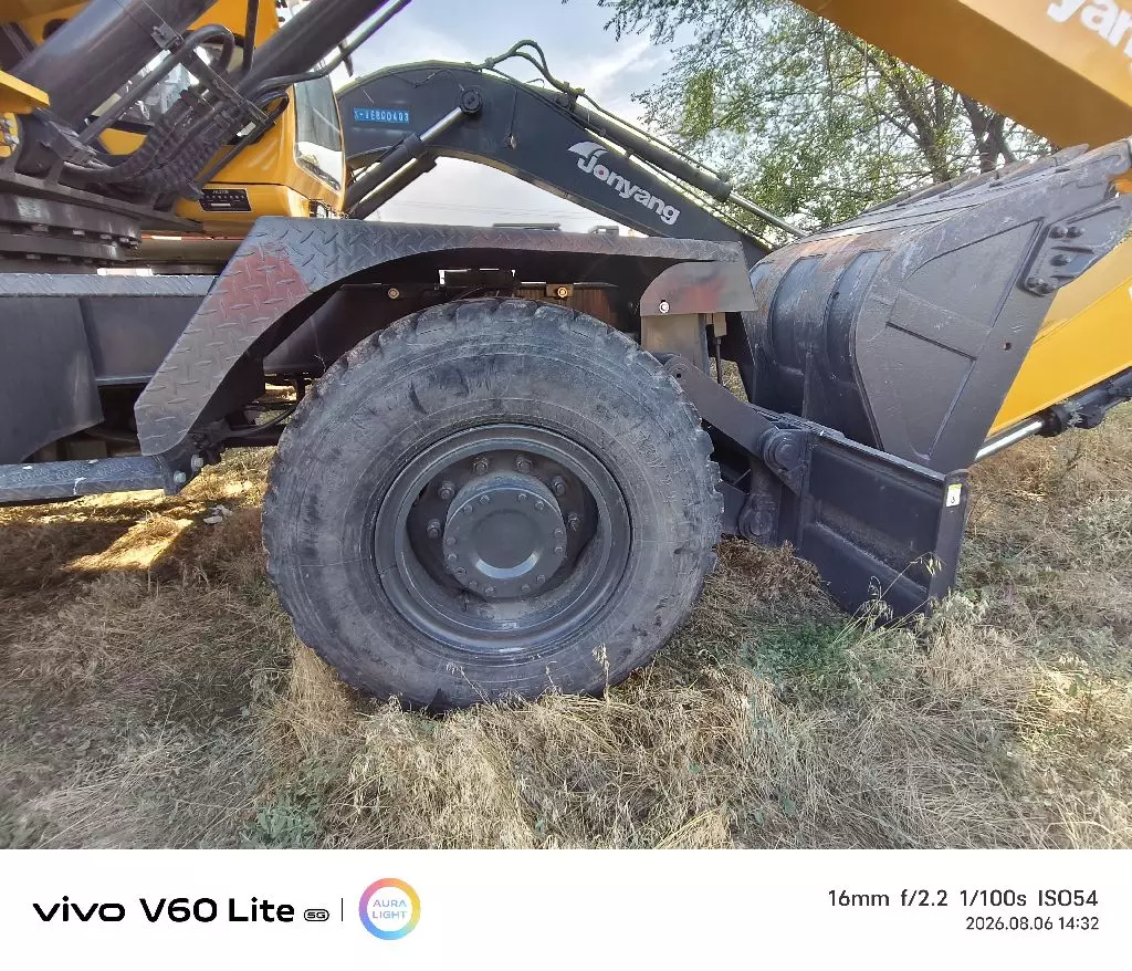 Jonyang JY210E, Колесные экскаваторы