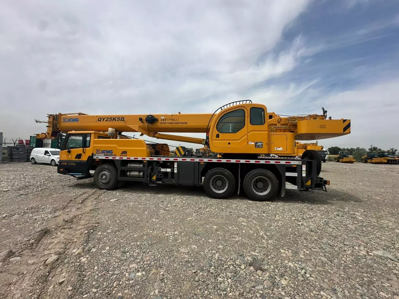 XCMG QY25K5, Автокраны