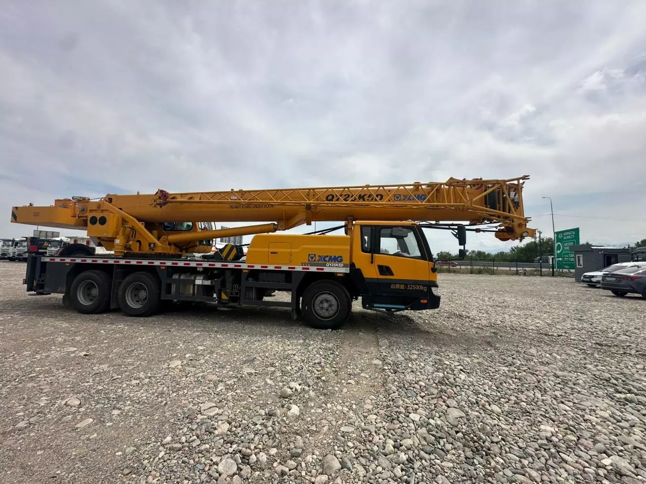 XCMG QY25K5, Автокраны