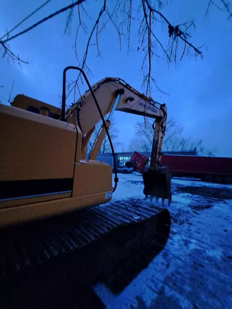 Hyundai R 210LC-7, Экскаваторы-погрузчики