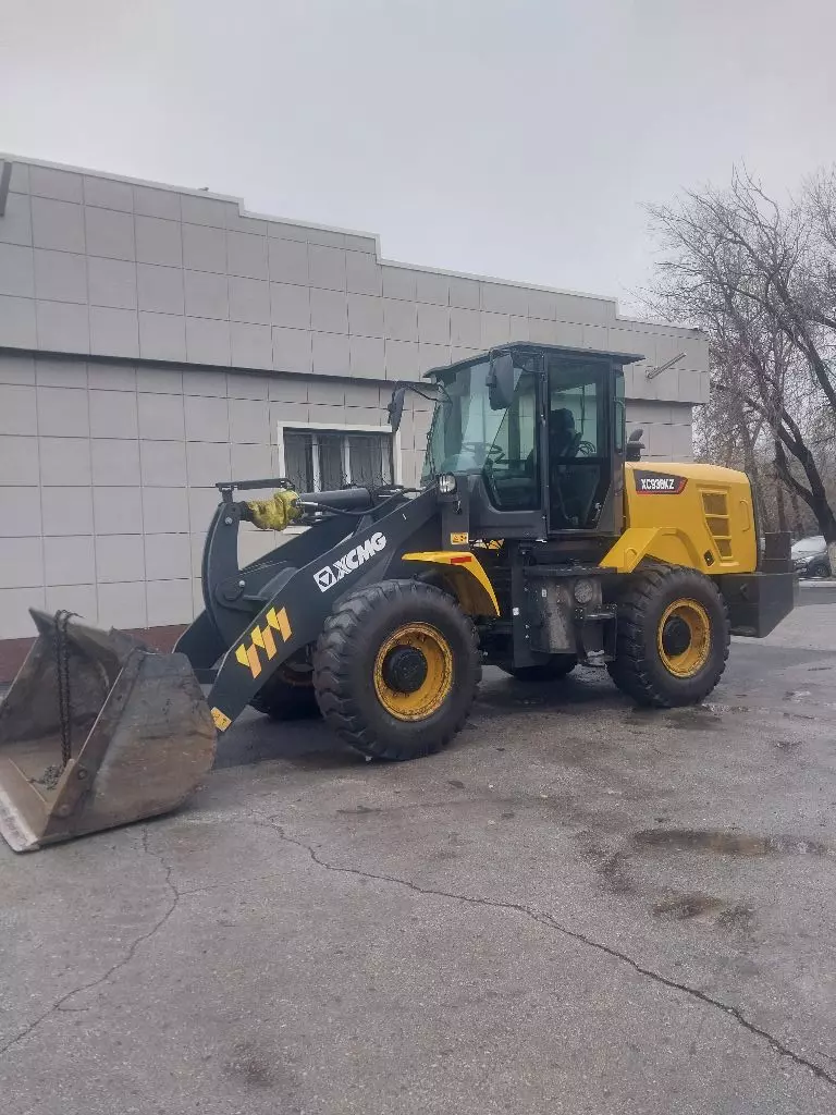 Фронтальные погрузчики