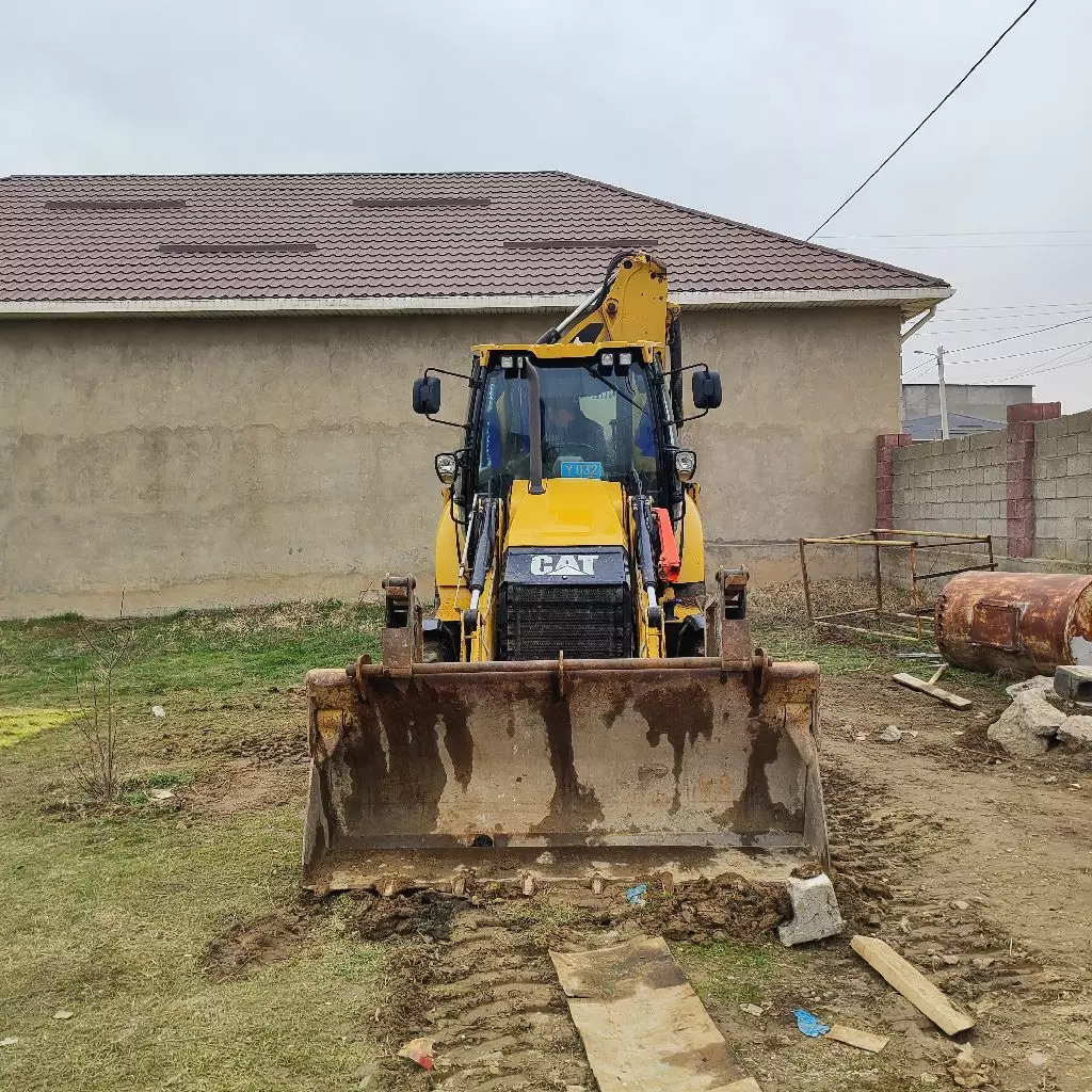 Caterpillar 428F