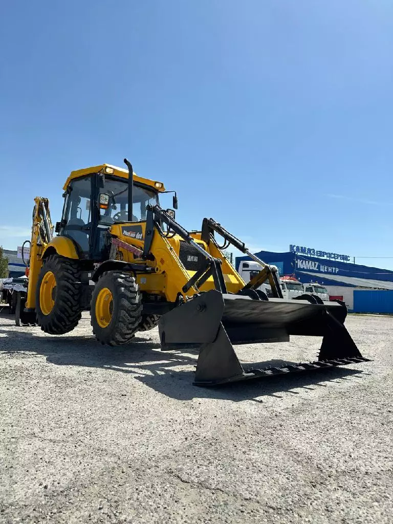 ACE Backhoe loader