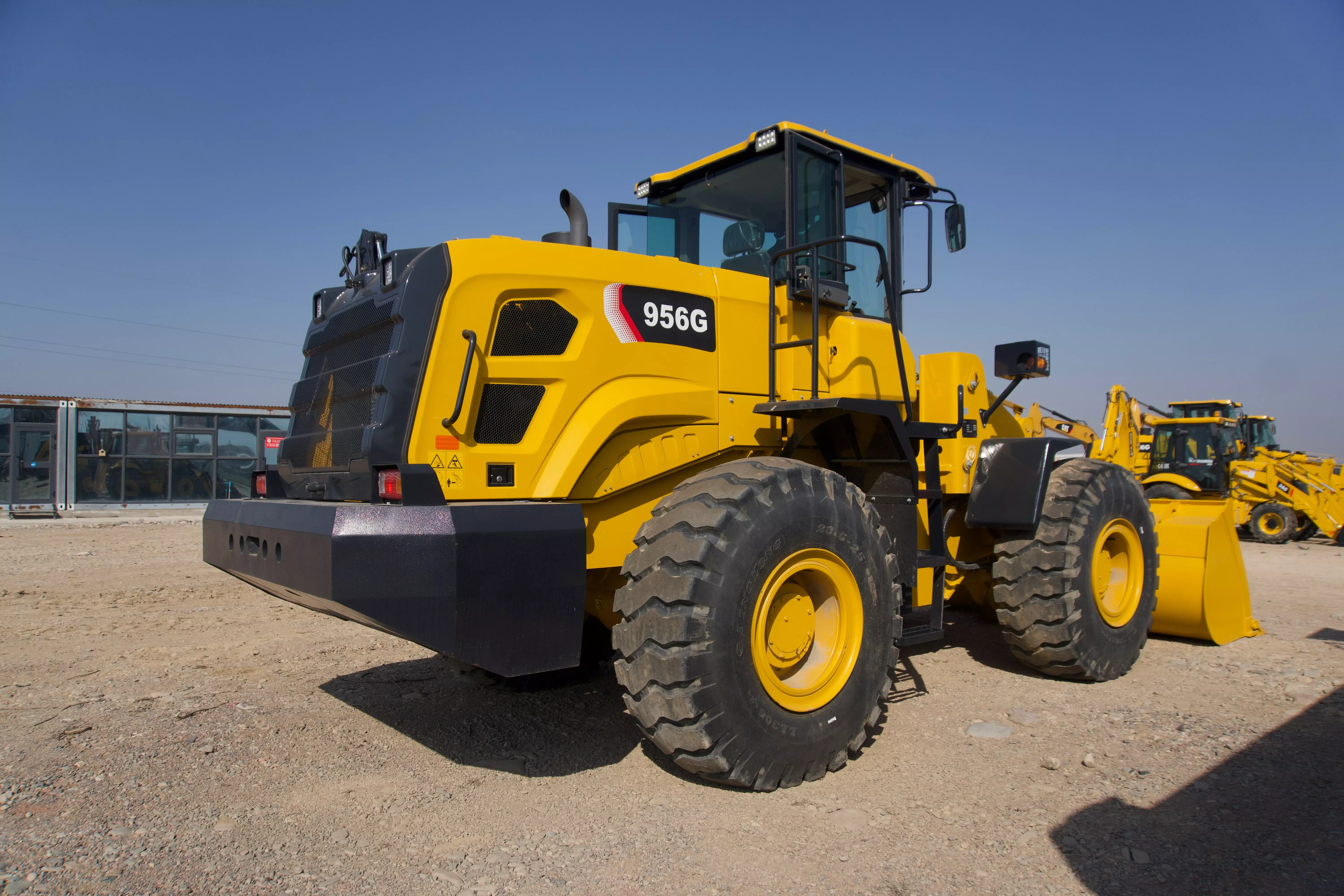 SHANMON 955G, Фронтальные погрузчики