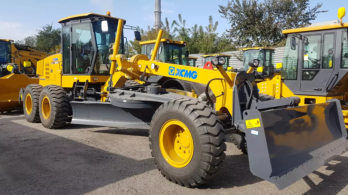XCMG GR215
