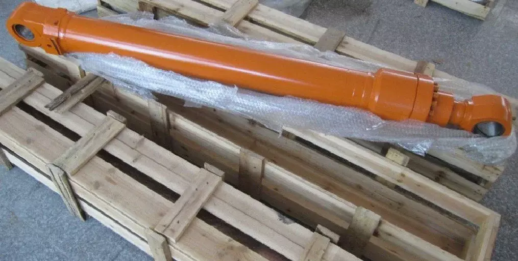 Гидроцилиндр рукояти 4637753 ZX-450