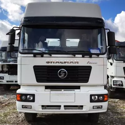 SHACMAN SX4258NV324, Тягачи седельные