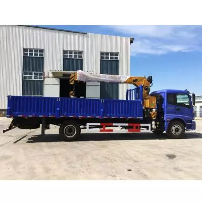 Foton BJ1186, Краны-манипуляторы