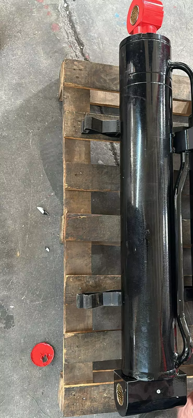 HPSYSTEMS HYDRAULIC POWER SYSTEMS специализируется на индивидуальном производстве высококачественных гидравлических и телескопических цилиндров.