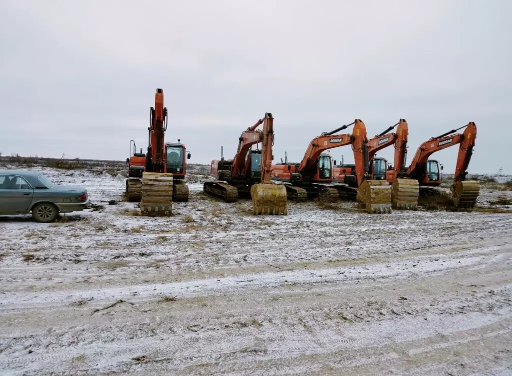 DOOSAN / DEVELON