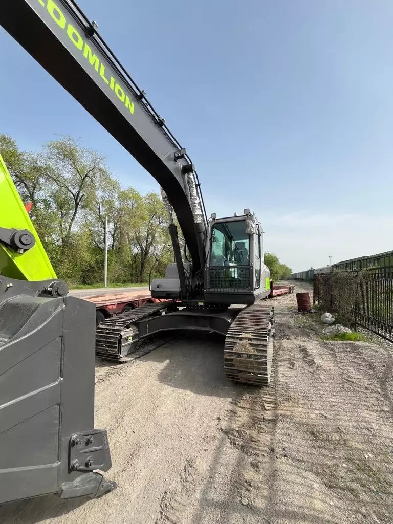 DOOSAN / DEVELON