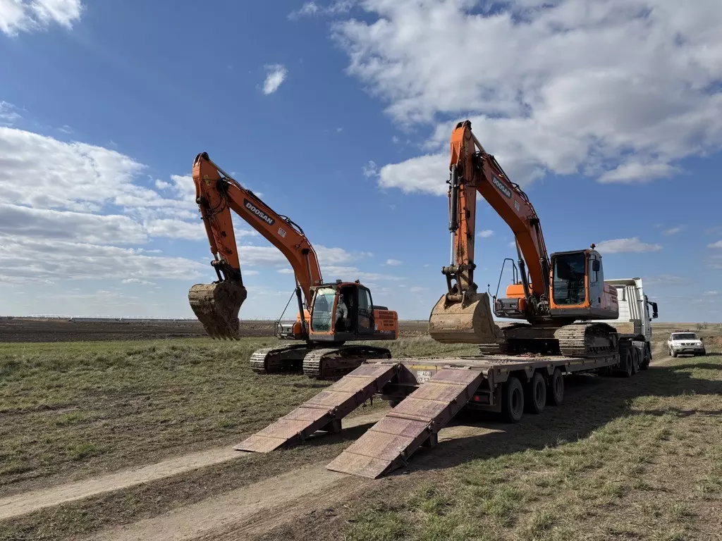 DOOSAN / DEVELON