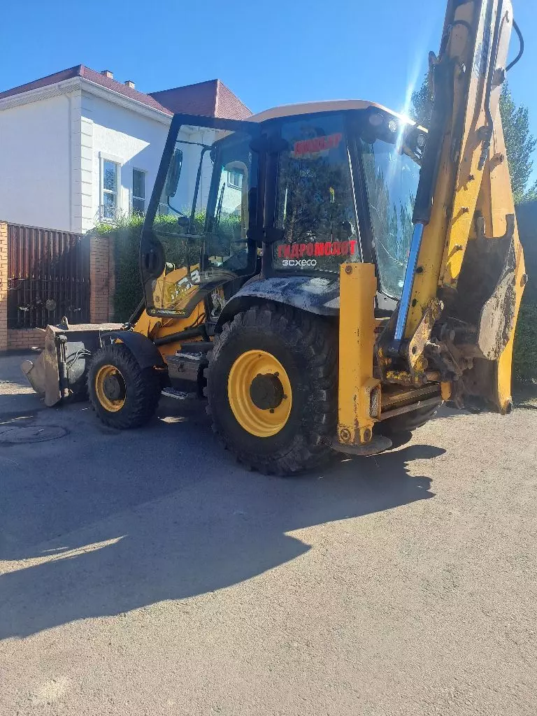 JCB