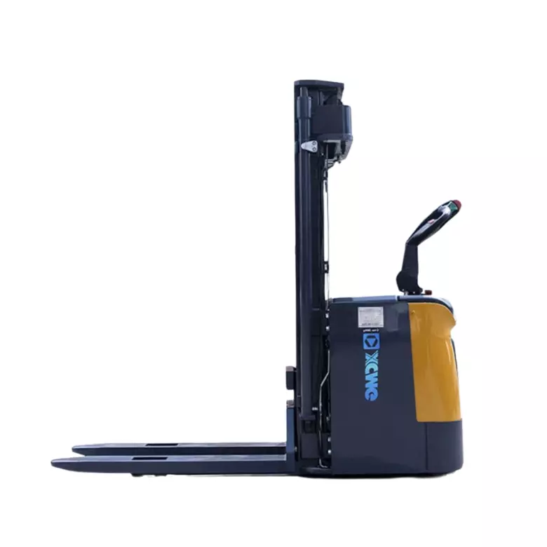 XCMG XCS-P20, Штабелеры