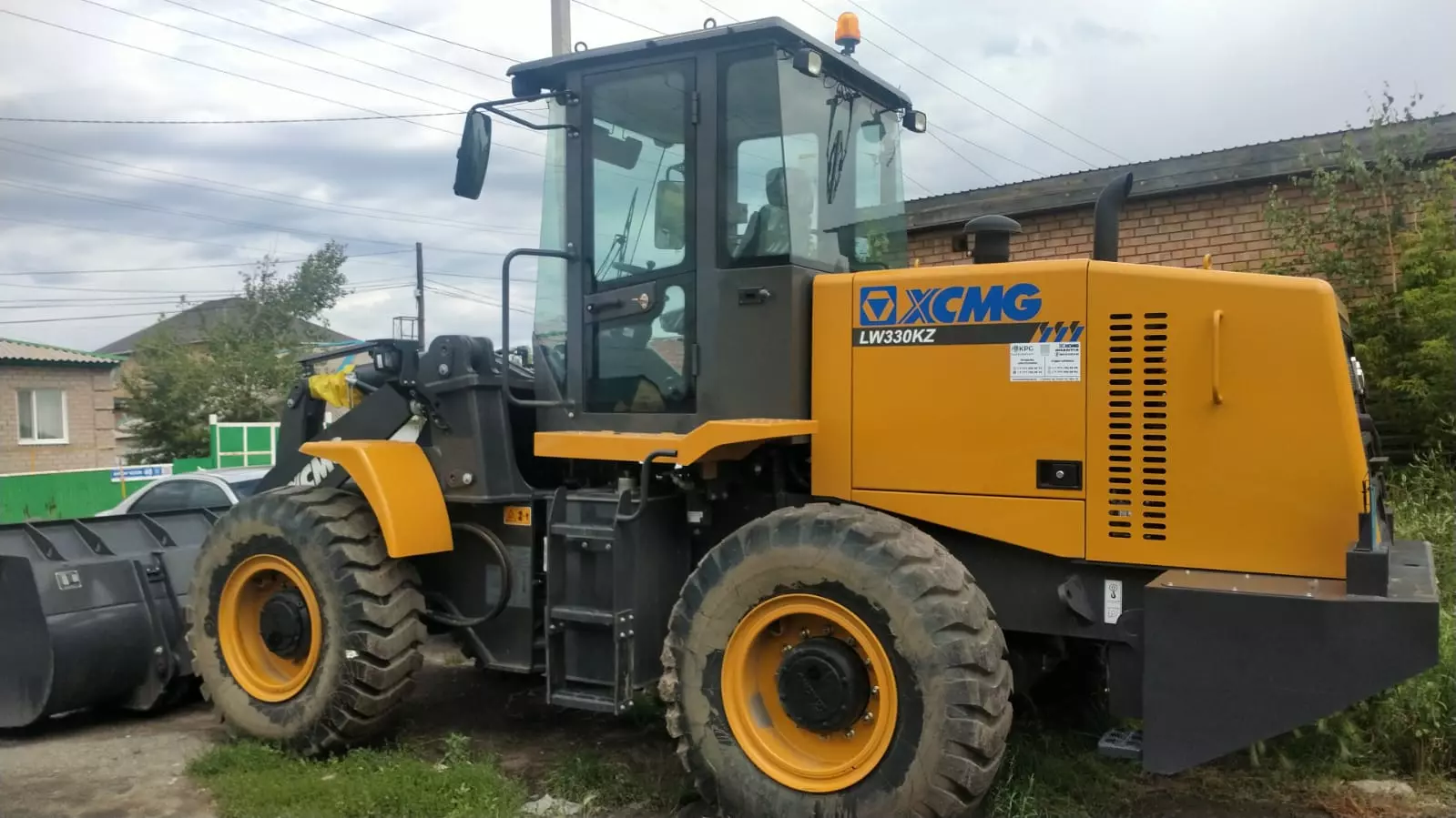 XCMG LW330KZ, Фронтальные погрузчики