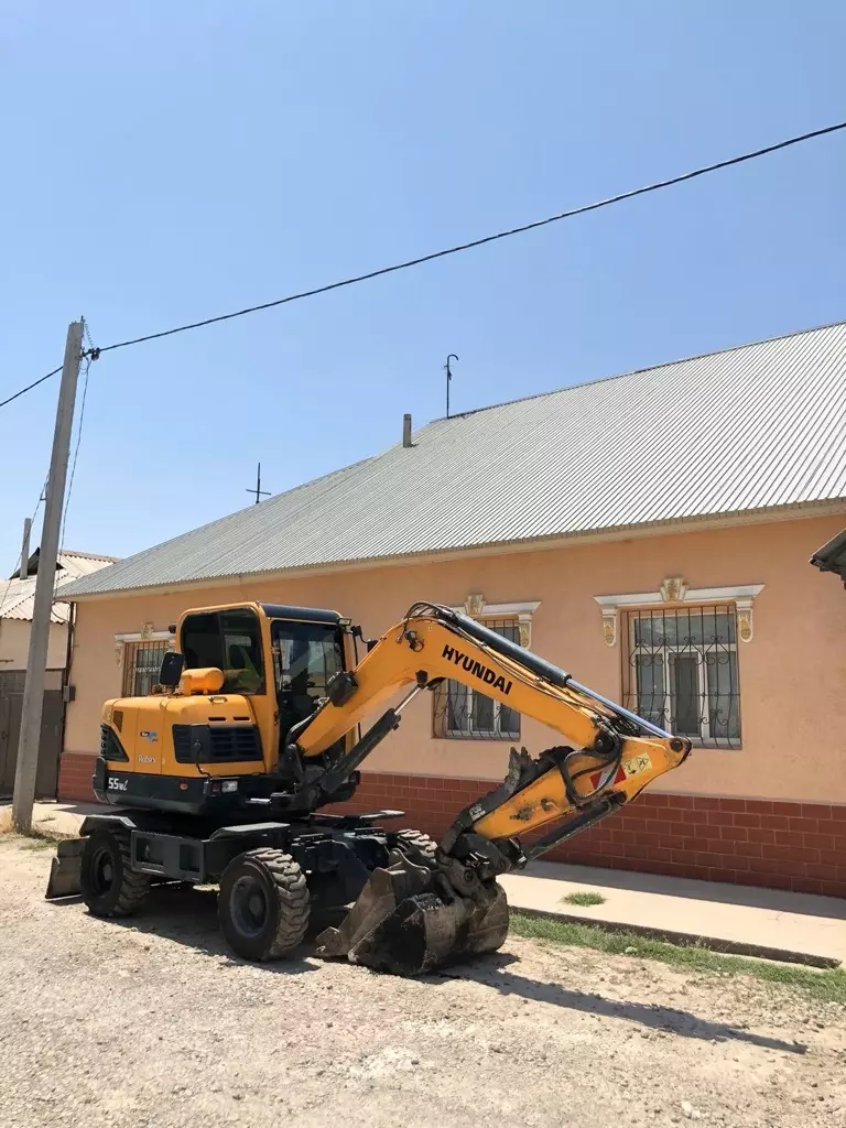 Hyundai R55-7A, Экскаваторы-погрузчики