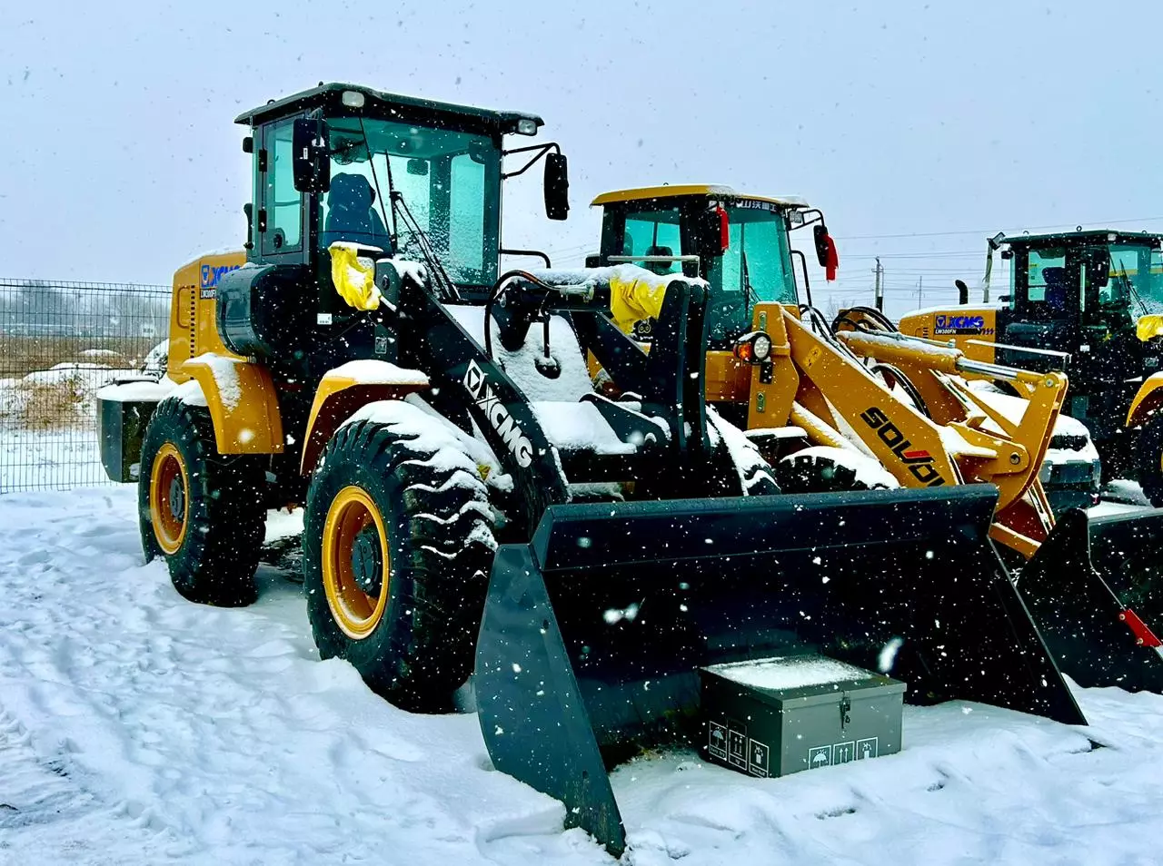 XCMG LW300FN, Экскаваторы-погрузчики