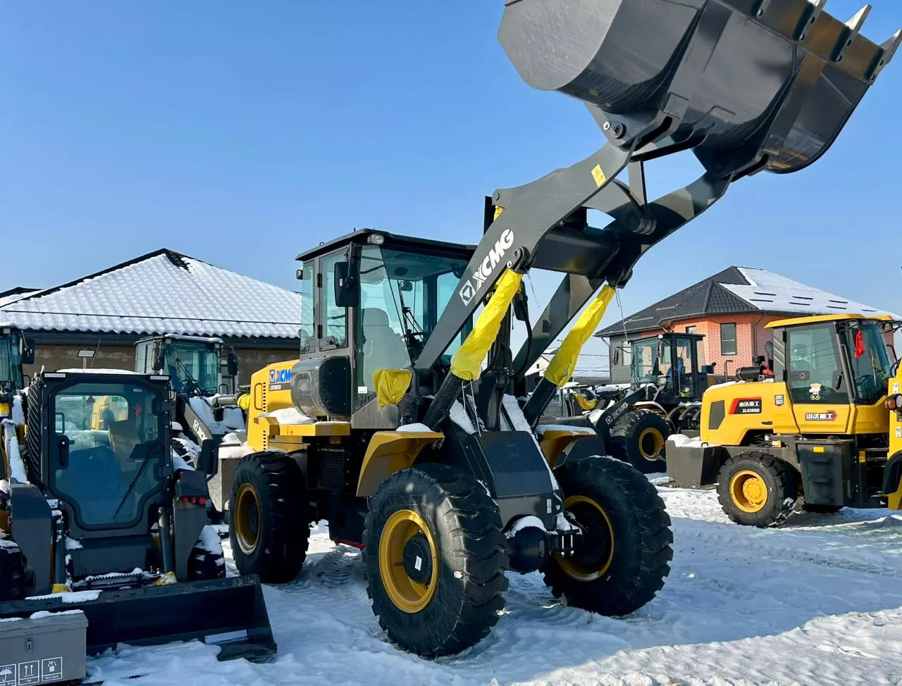 XCMG LW300KN, Экскаваторы-погрузчики
