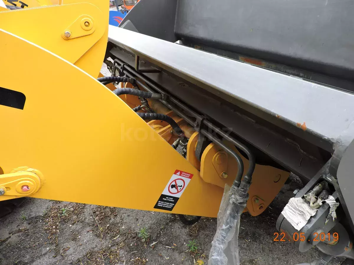 SDLG EA795F