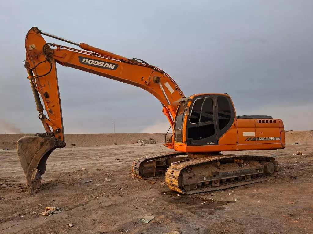 DOOSAN / DEVELON