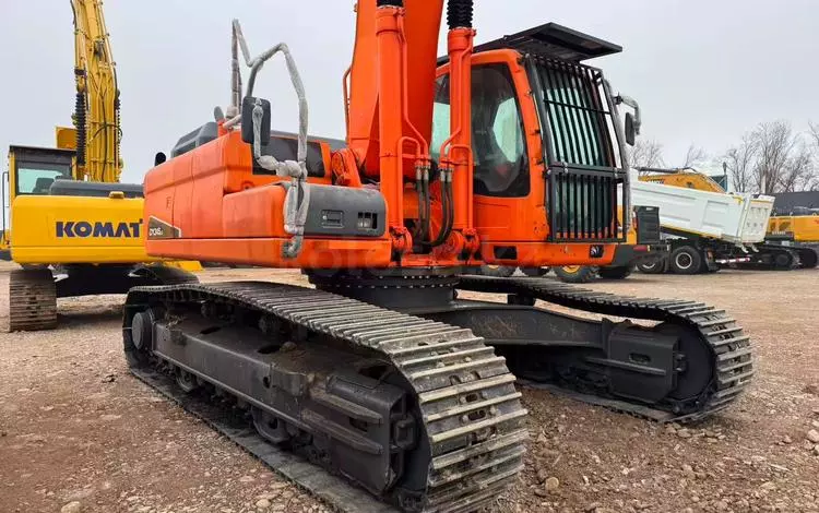 Doosan DX345LC, Гусеничные экскаваторы