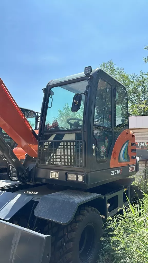 ZT60, Экскаваторы-погрузчики