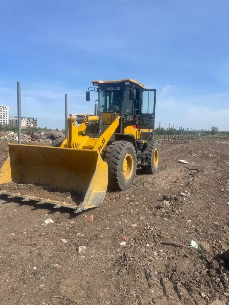 Фронтальные погрузчики,Телескопические погрузчики,Автобетоносмесители,Каток