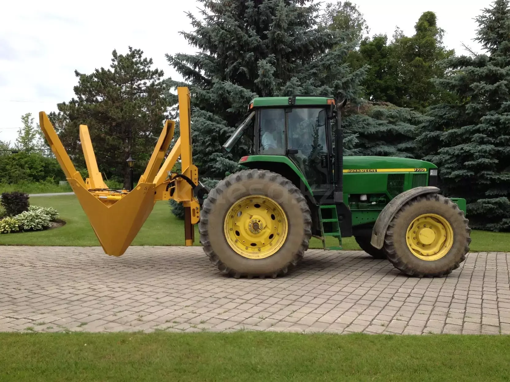 JCB 7FT