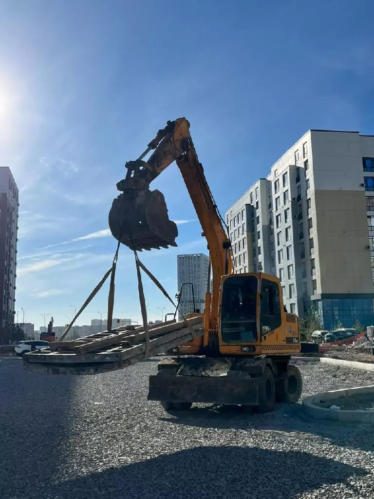 HYUNDAI R150W-7, Экскаваторы-погрузчики