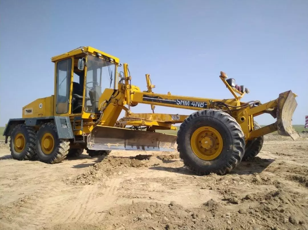 Bomag SHM 4NB, Грейдеры